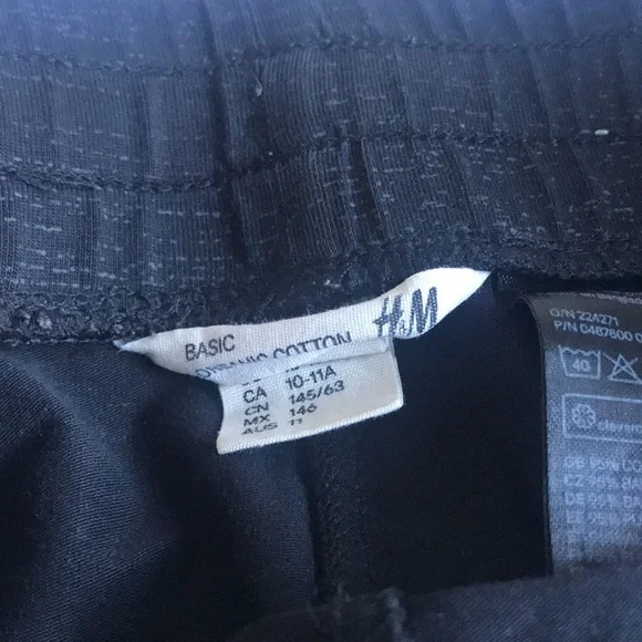 H&M BLACK ORGANIC COTTON ATHLETIC SHORTS GIRLS 11 - Picture 3 of 4